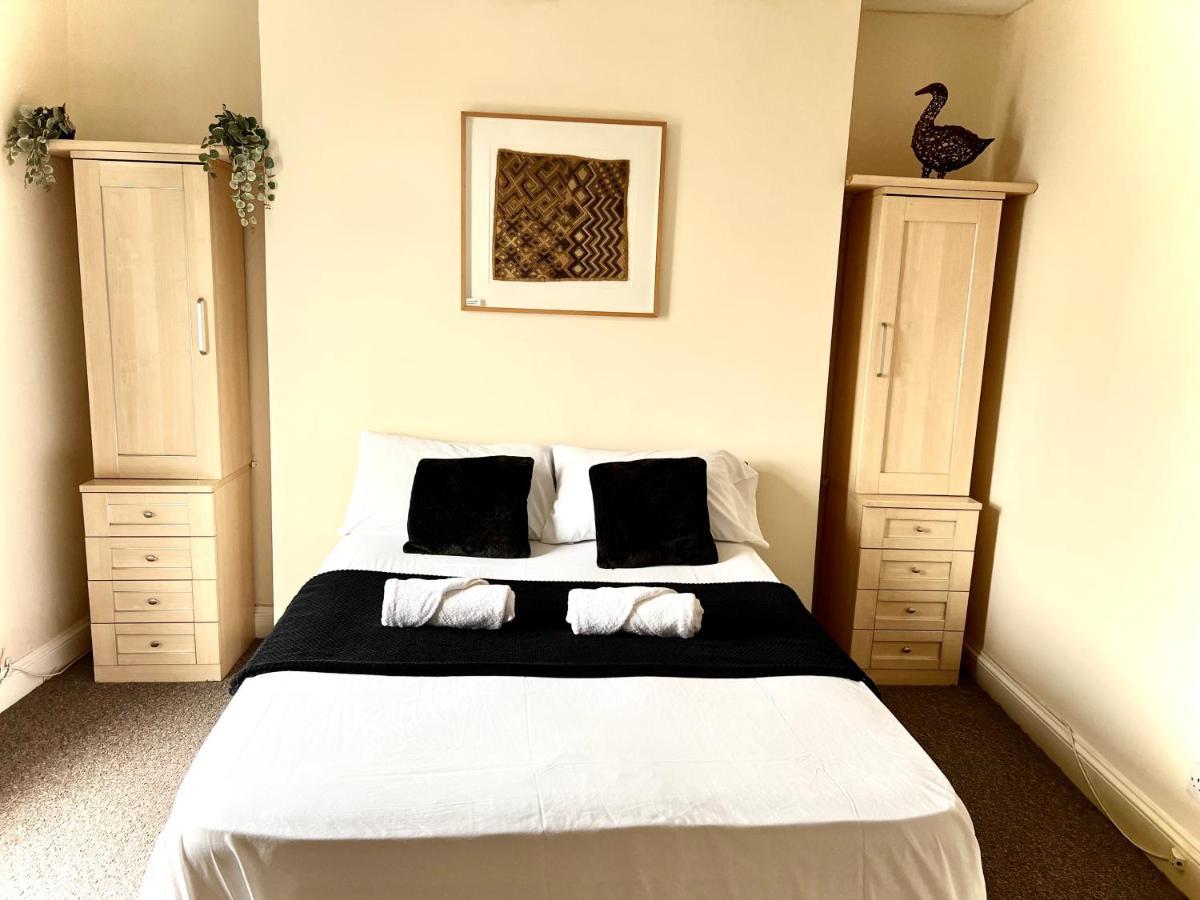 Aldgate Holiday Rooms London Kültér fotó