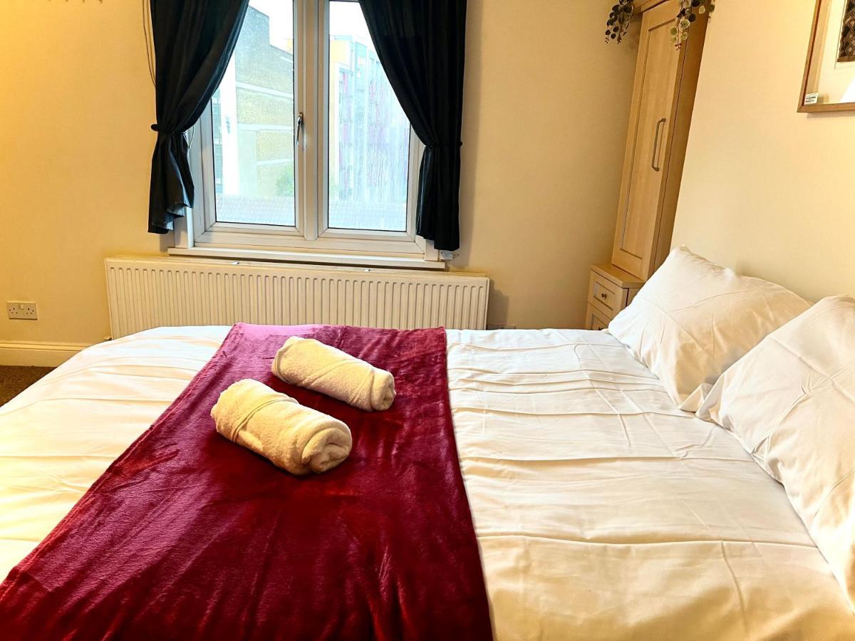 Aldgate Holiday Rooms London Kültér fotó