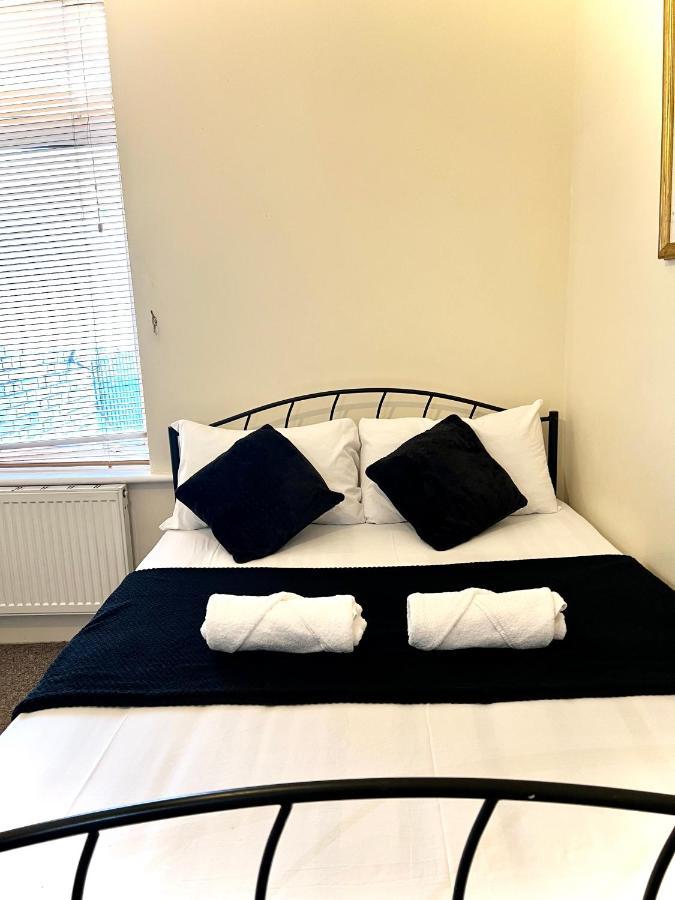 Aldgate Holiday Rooms London Kültér fotó