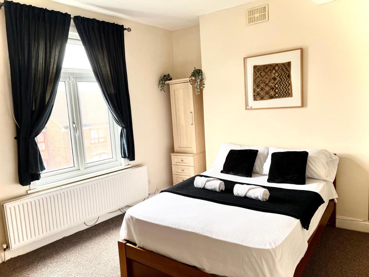 Aldgate Holiday Rooms London Kültér fotó